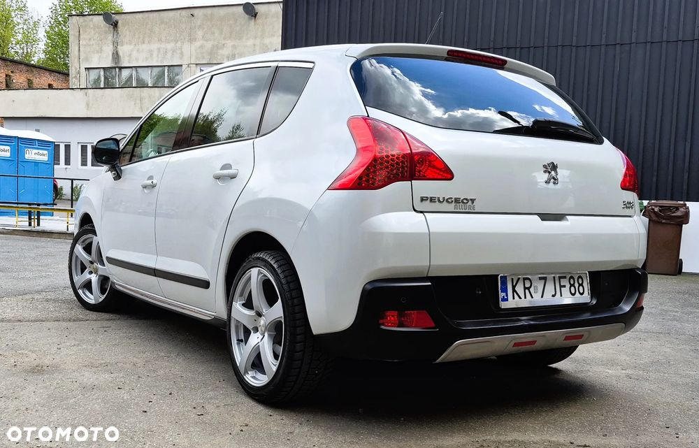 Peugeot 3008 HDi FAP 150 Platinum - 4