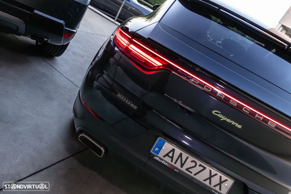 Porsche Cayenne Coupé - 8