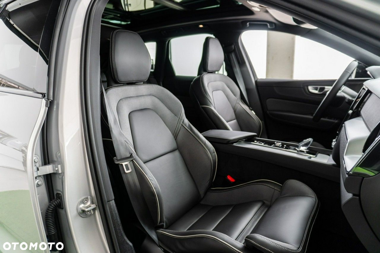 Volvo XC 60 - 26