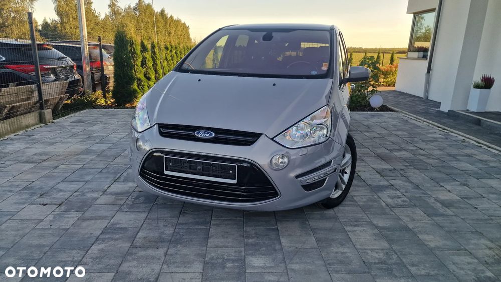 Ford S-Max - 10