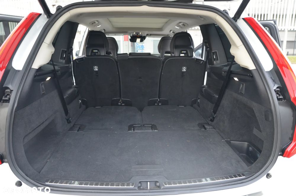 Volvo XC 90 T6 AWD Momentum - 20
