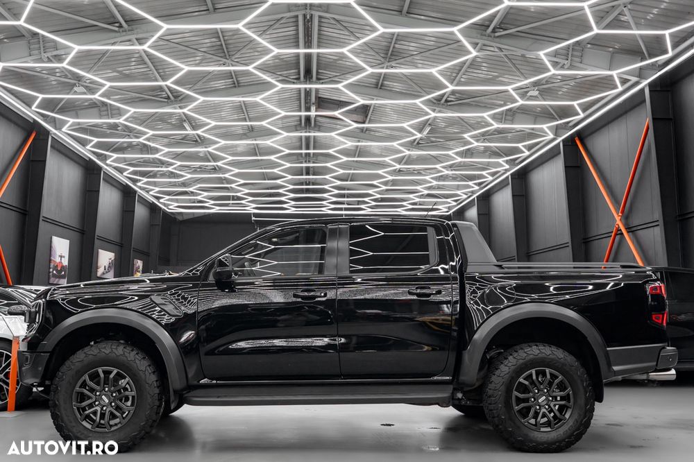 Ford Raptor - 29
