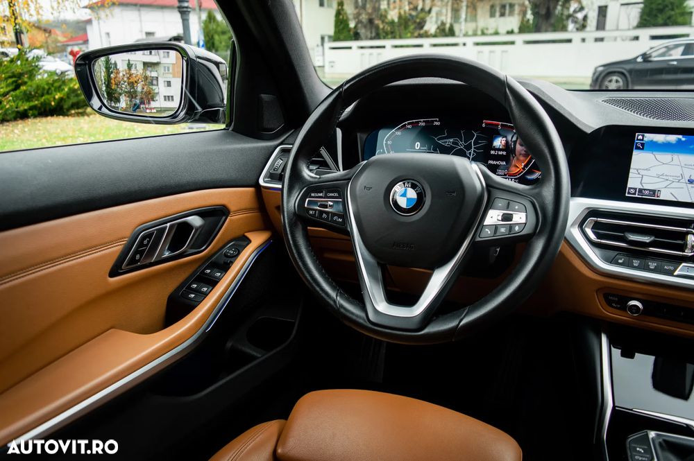 BMW Seria 3 318d Sport Line - 32