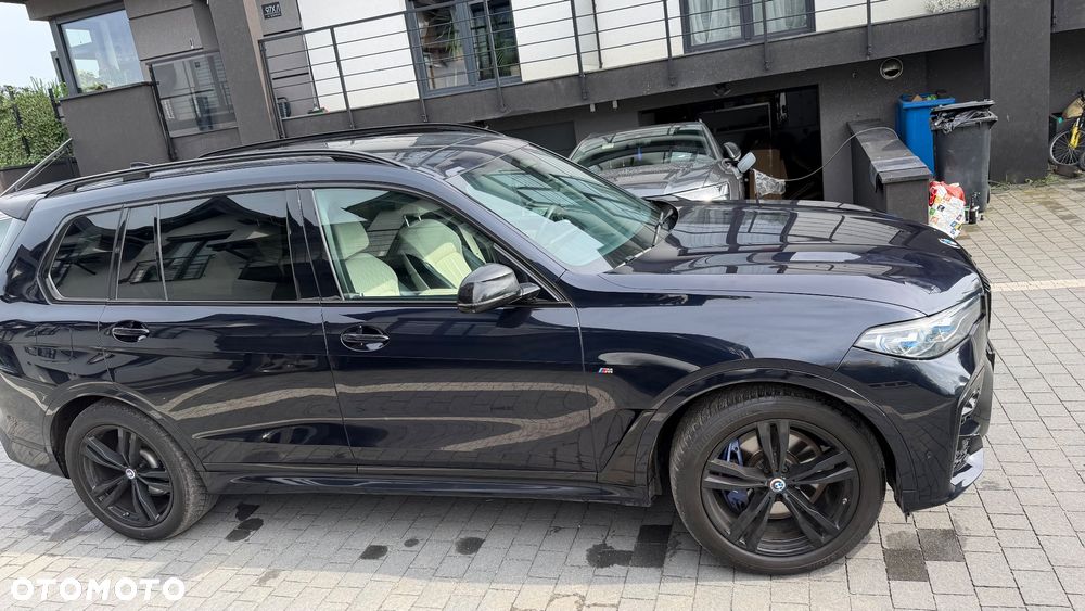 BMW X7 - 31