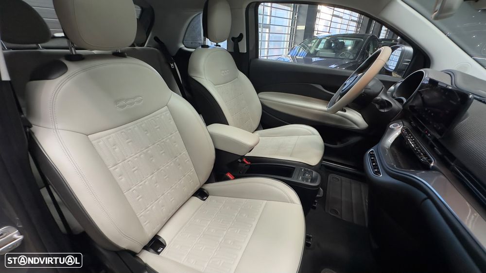 Fiat 500e La Prima - 61
