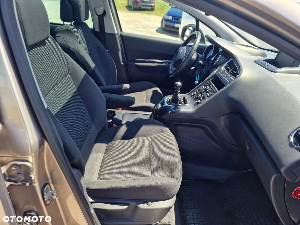 Peugeot 5008 1.6 HDi Premium - 31