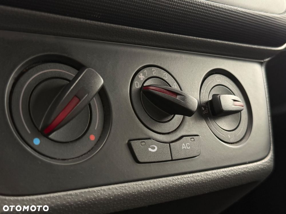 Seat Ibiza - 33