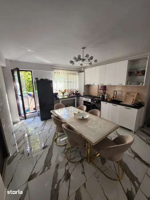 Apartament 4 camere de vanzare, zona Somesului / Stadionului — fotografia 1