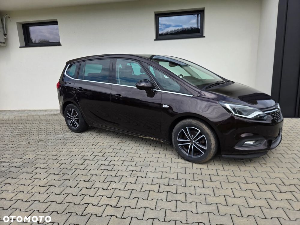 Opel Zafira - 16
