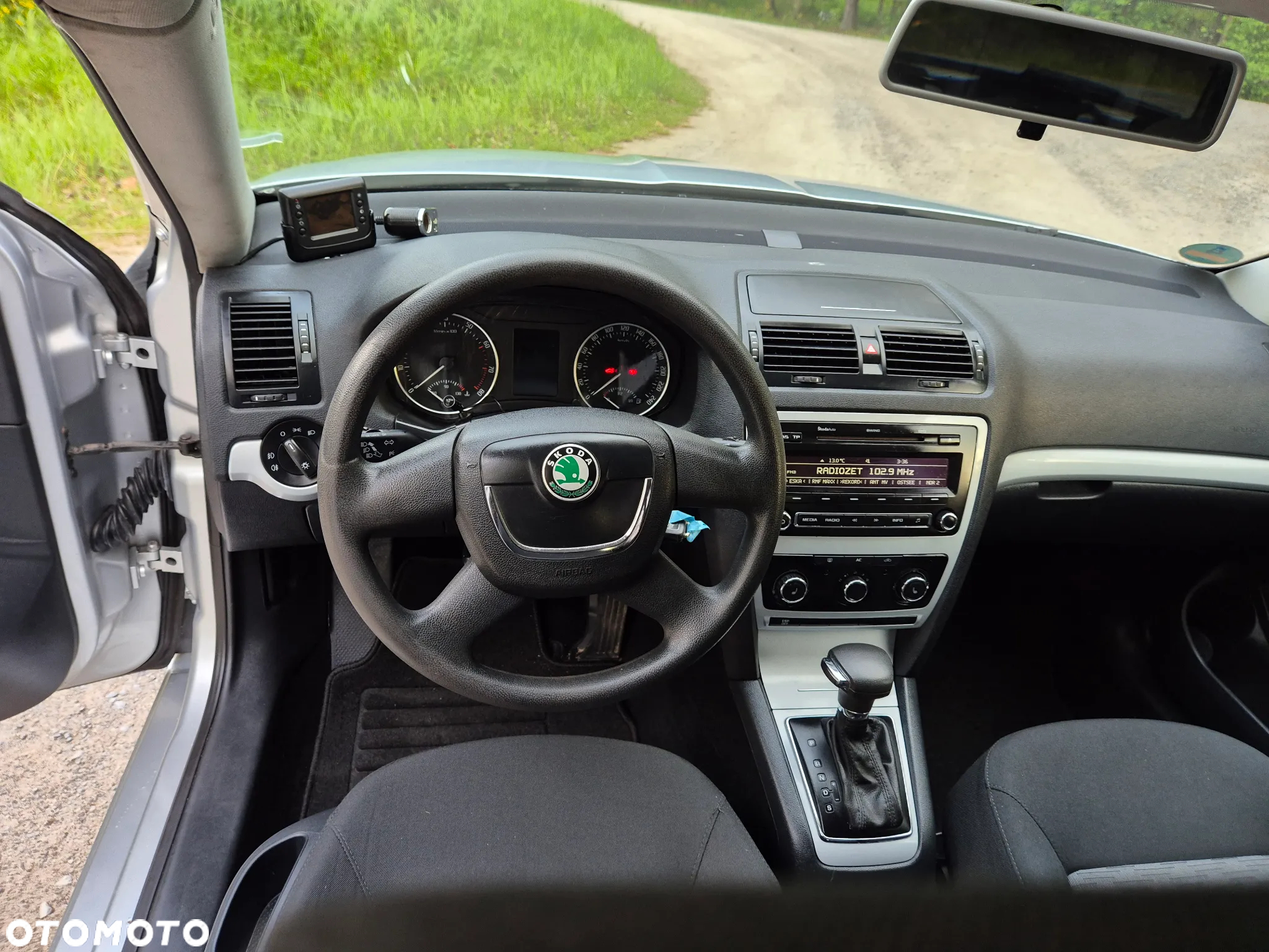 Skoda Octavia Combi 1.6 Automatik IMPULS EDITION - 18