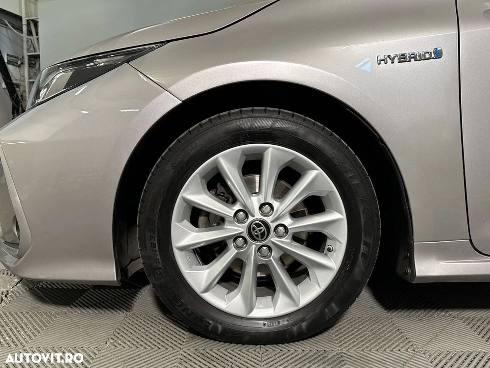 Toyota Corolla - 14