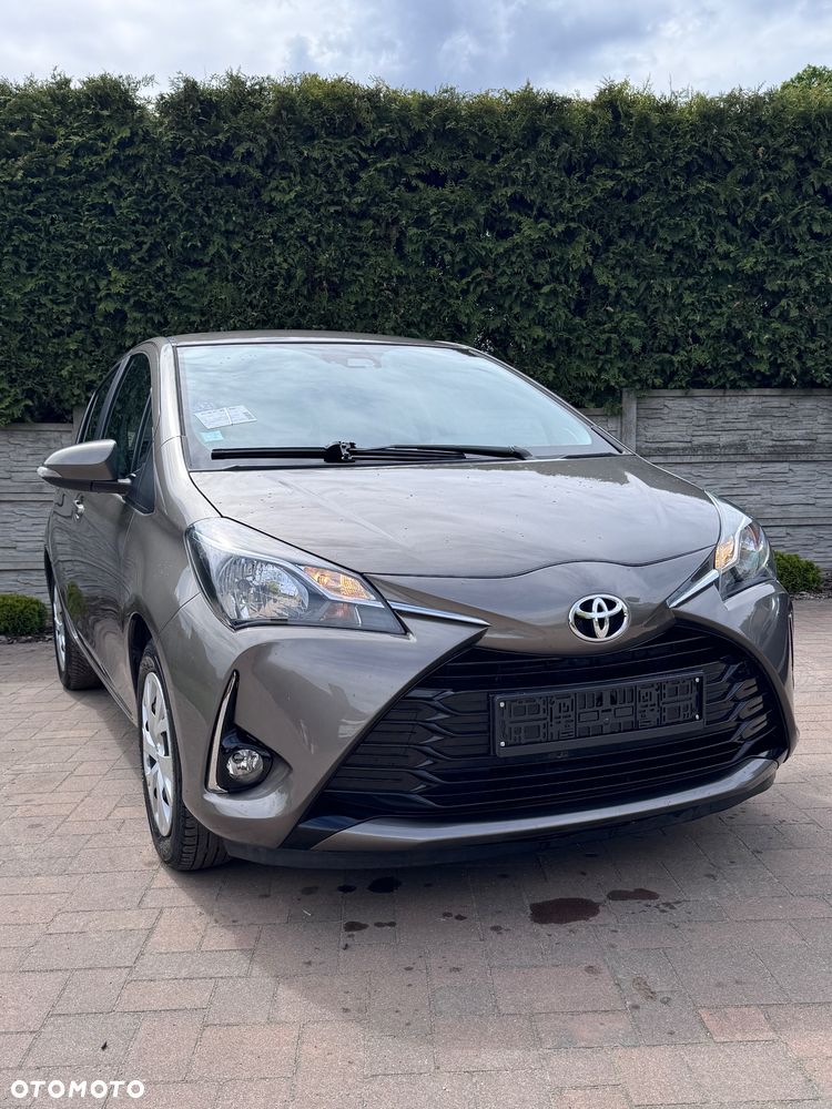 Toyota Yaris - 7