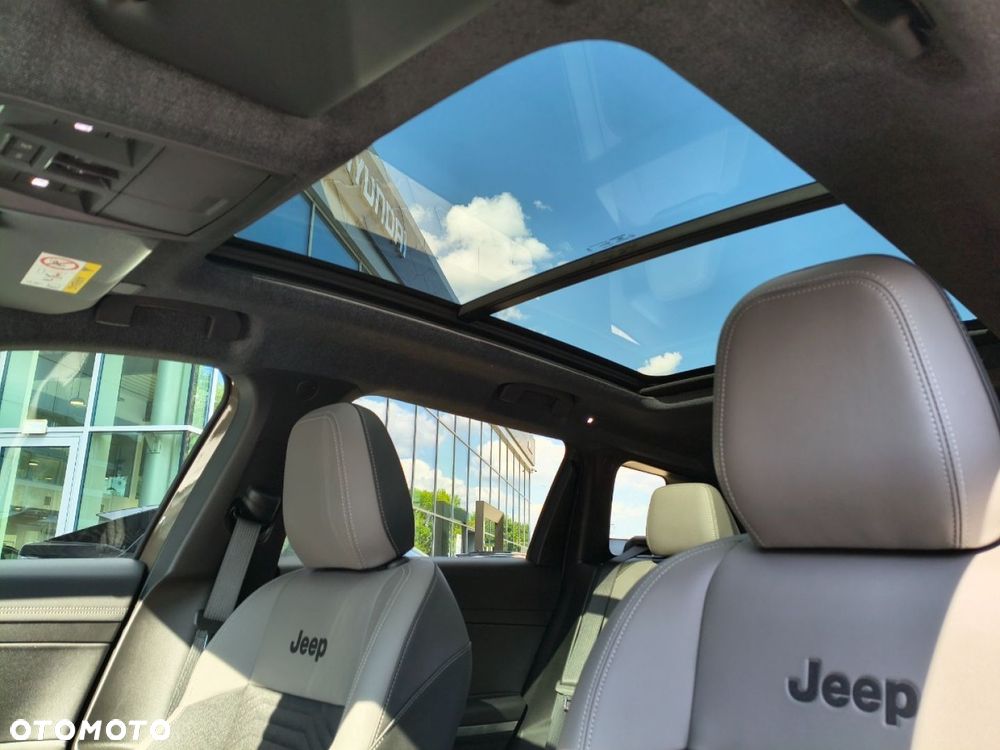 Jeep Compass - 11