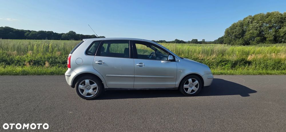 Volkswagen Polo 1.9 TDI Highline - 8