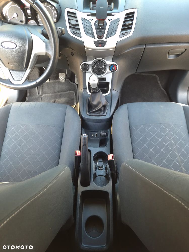 Ford Fiesta 1.25 Trend EU5 - 35