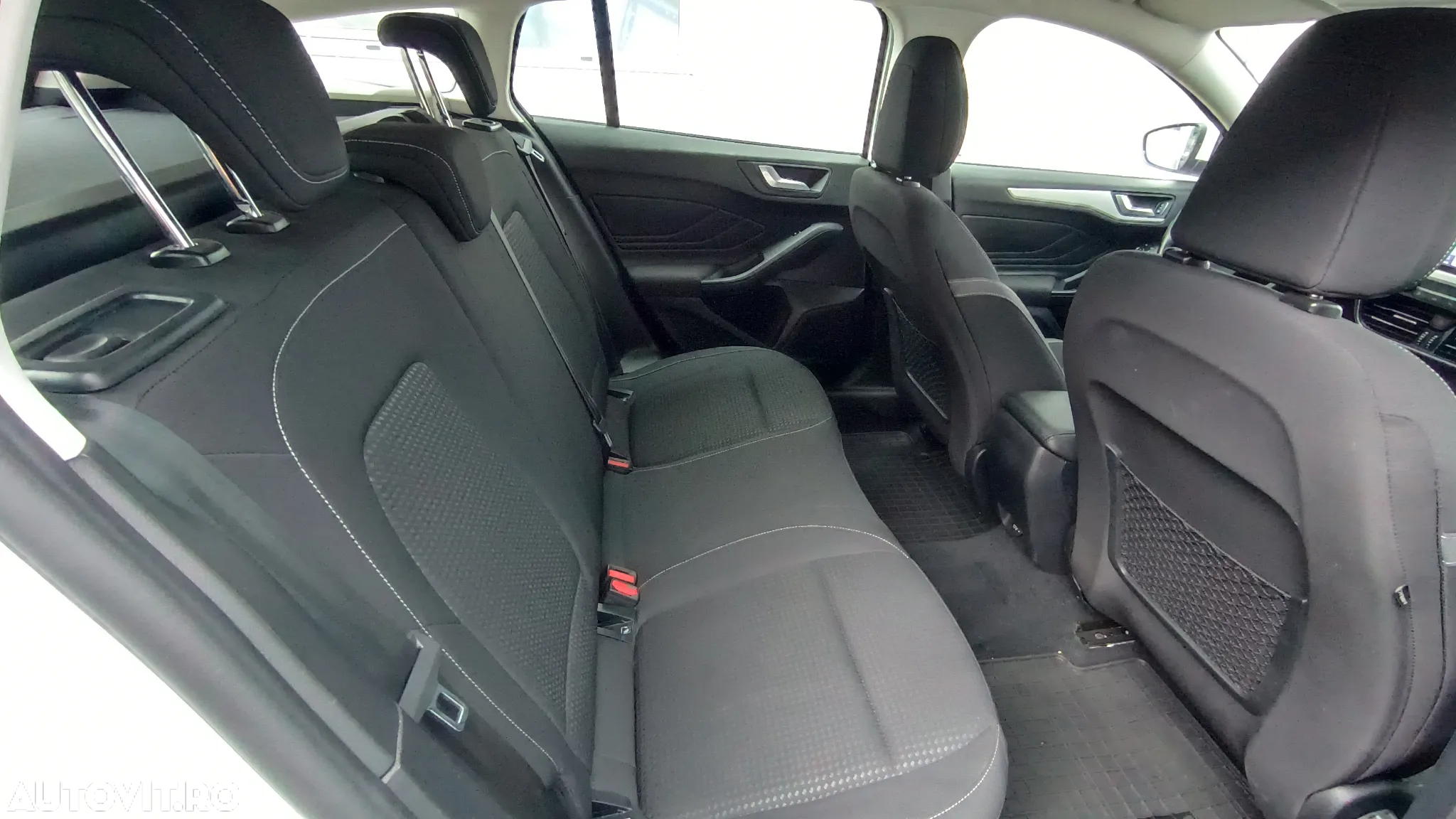 Ford Focus 1.5 EcoBlue Trend Edition - 17