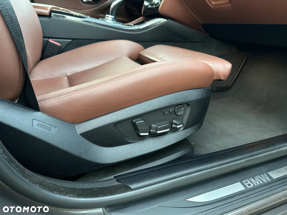BMW Seria 5 - 17