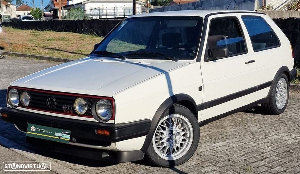 VW Golf 1.8 GTI 16V - 1