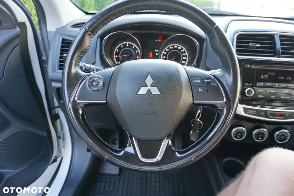 Mitsubishi ASX - 17
