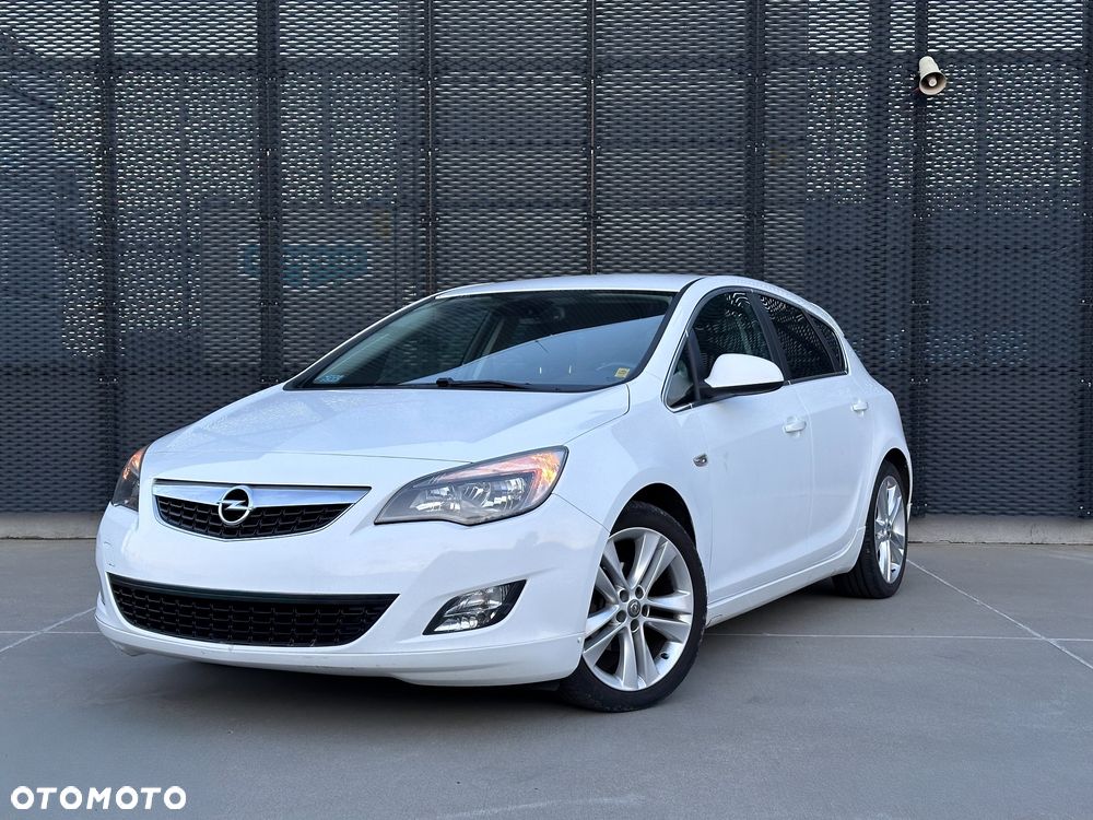 Opel Astra 1.4 Turbo Sport - 1