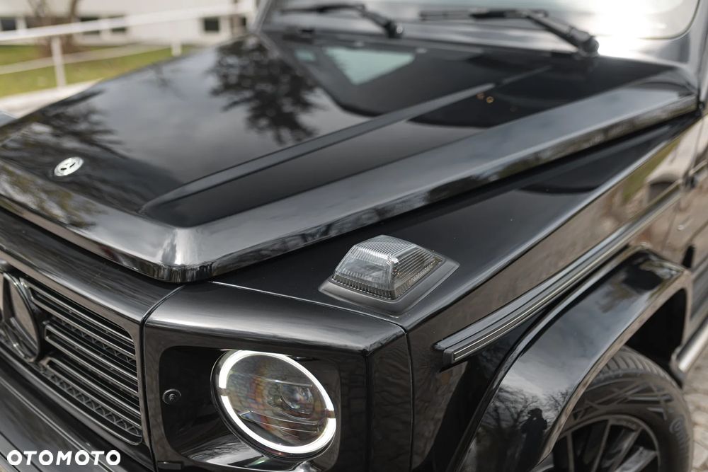 Mercedes-Benz Klasa G 400 d Stronger Than Time Edition - 3