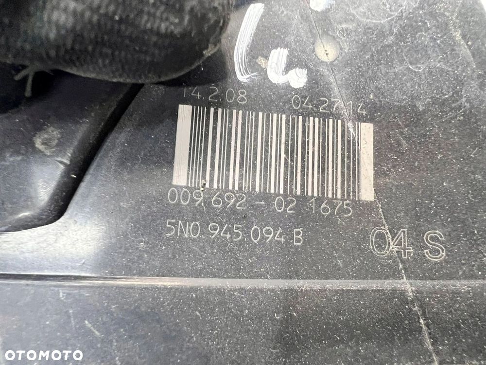 LAMPA PRAWY TYŁ Z KLAPY VW TIGUAN 5N0945094B - 6