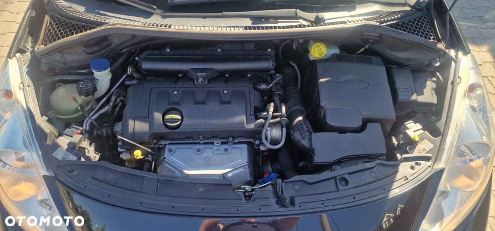 Peugeot 207 120 VTi Automatik Premium - 6