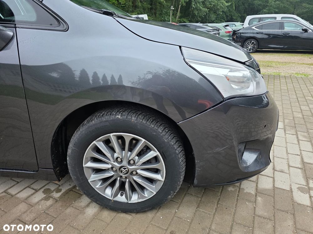Toyota Verso 1.8 Premium 7os - 6