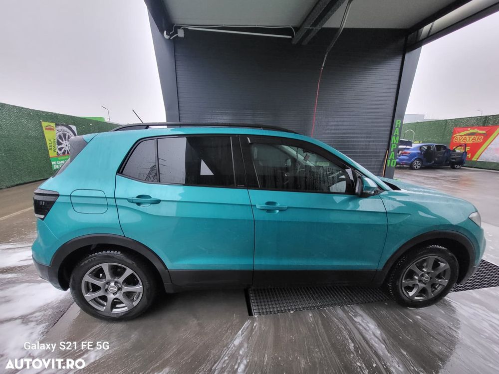 Volkswagen T-Cross - 23