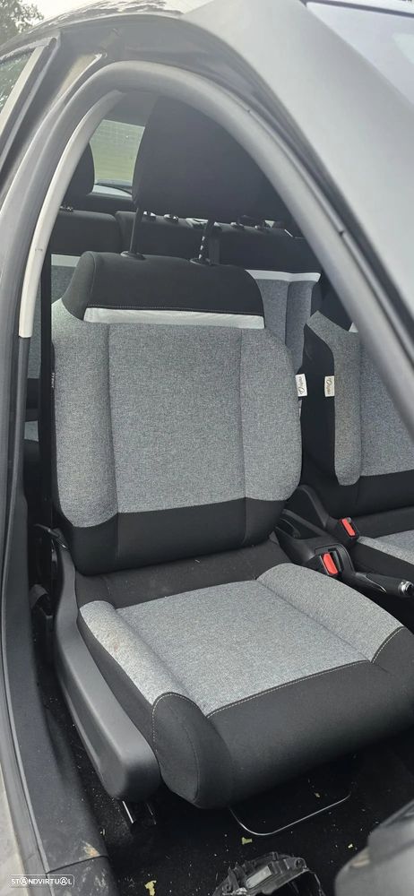 Citroën C3 1.2 PureTech 83cv de 2016 - VIATURA PARA PEÇAS - 8