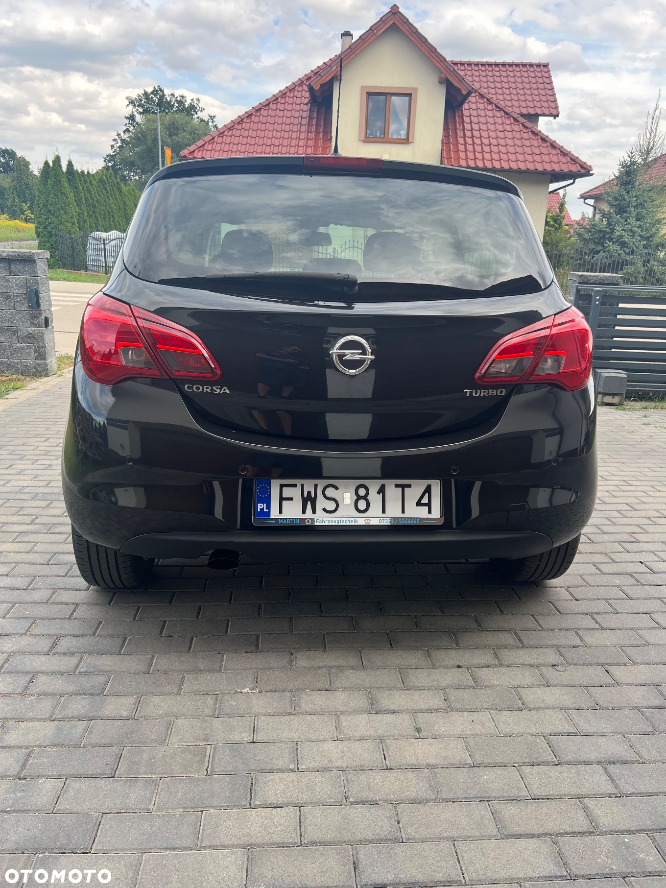 Opel Corsa 1.4 16V Cosmo - 8