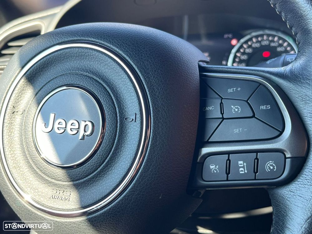 Jeep Renegade 1.3 T Limited S DCT - 17