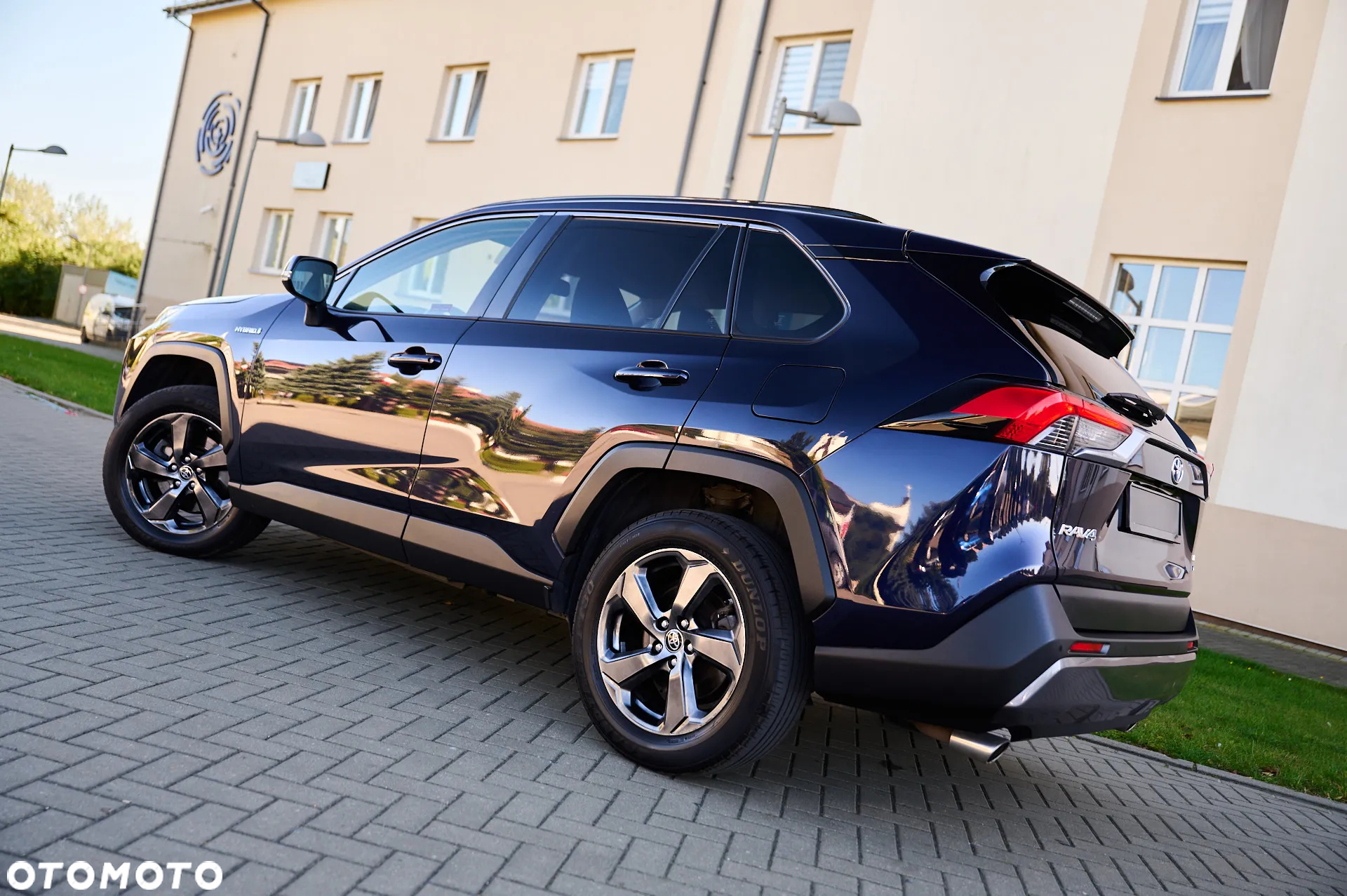 Toyota RAV4 2.5 Hybrid Comfort 4x4 - 6