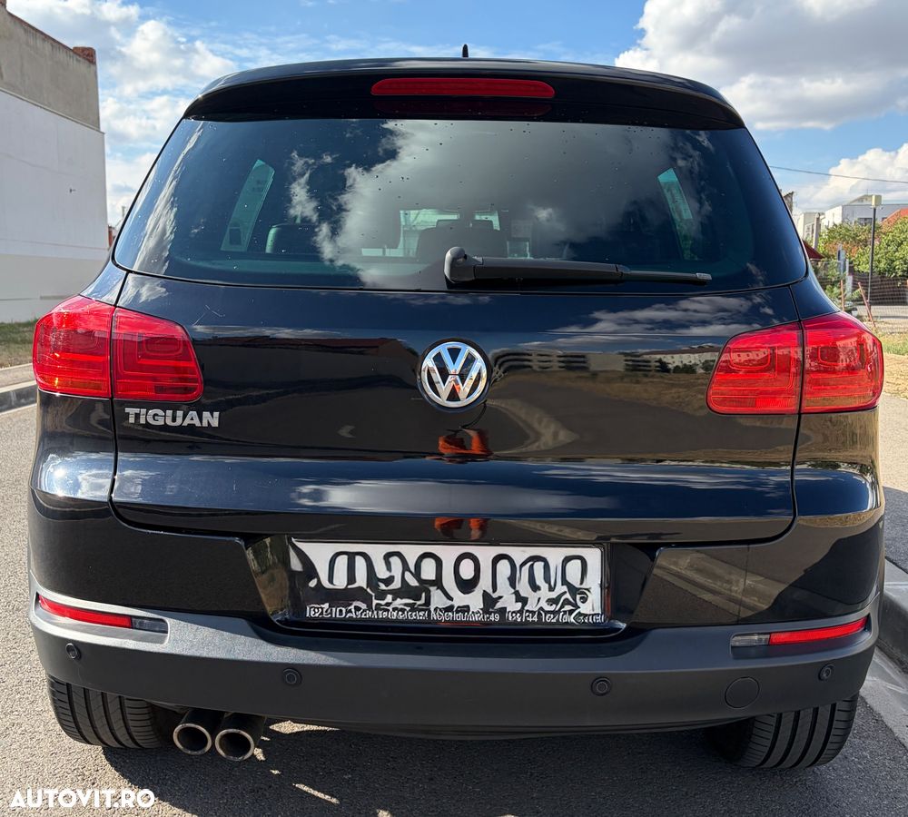 Volkswagen Tiguan 2.0 TDI DPF 4Motion BlueMotion Technology Exclusive - 7
