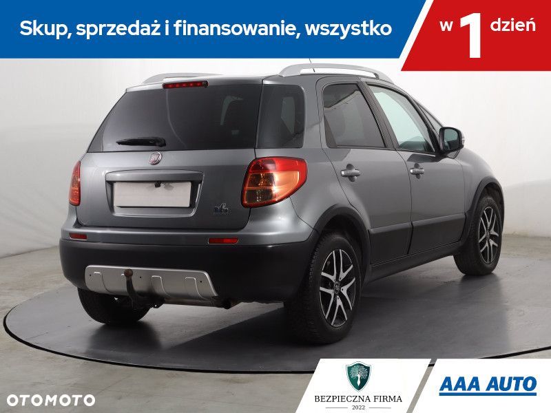 Fiat Sedici - 7