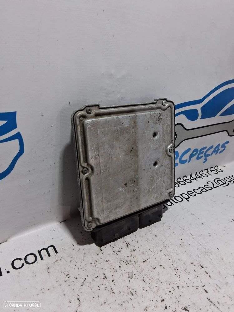 .Centralina Motor Bosch VW VAG Audi 2.0 TDi BKD 03G 906 016 FF / 0 281 011 905 - 6