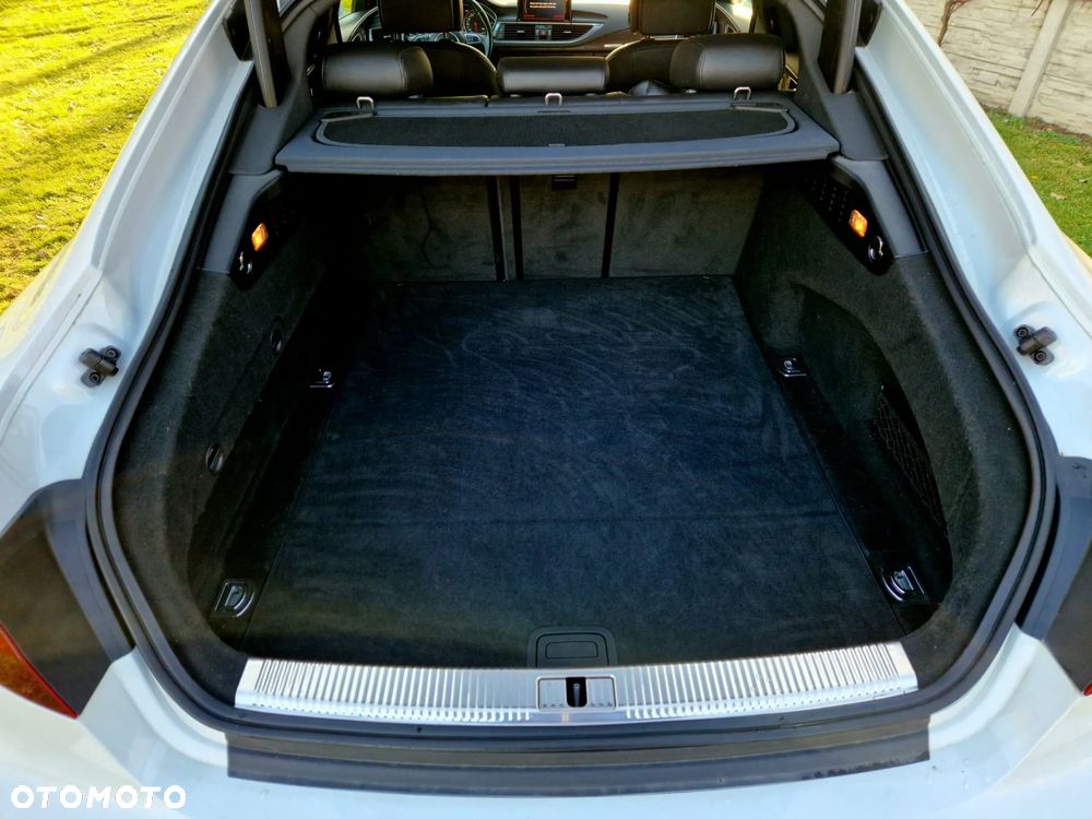 Audi A7 Sportback - 12