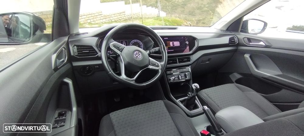 VW T-Cross 1.6 TDI SCR Life - 18