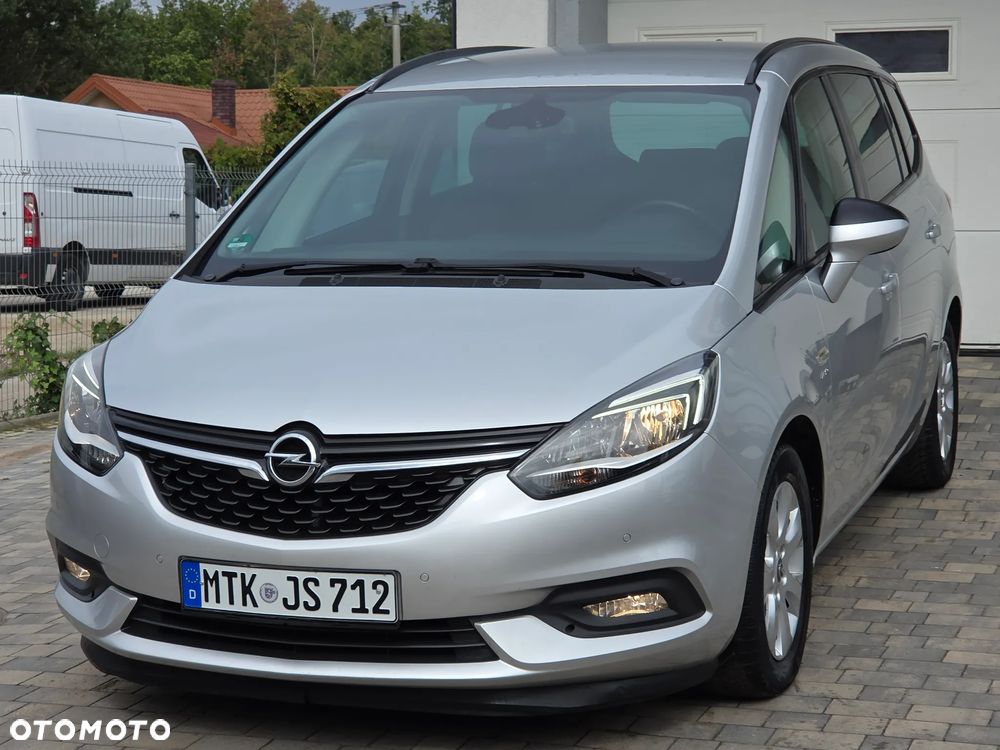 Opel Zafira 1.4 T Cosmo - 19