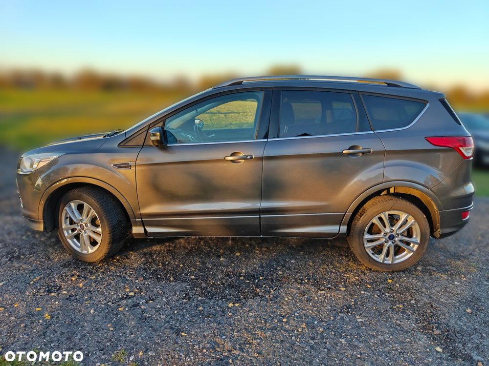 Ford Kuga 2.0 TDCi 4WD Titanium Plus - 4