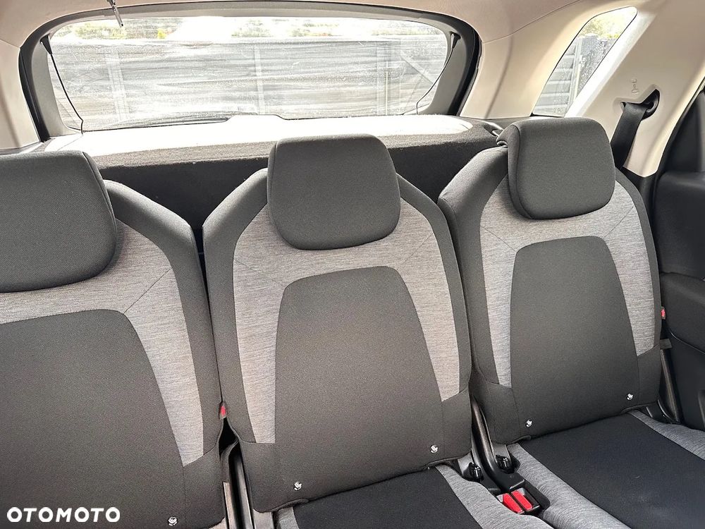 Citroën C4 BlueHDi 120 Stop&Start EAT6 Shine - 11