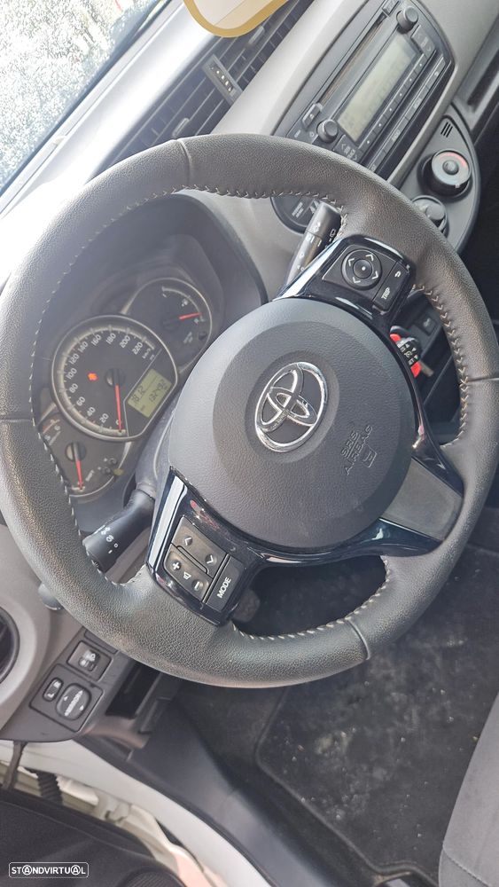Toyota Yaris 1.4 D-4D Edition - 7