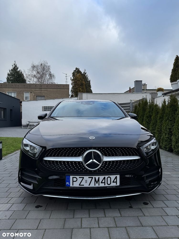 Mercedes-Benz Klasa A 200 AMG Line 7G-DCT - 3