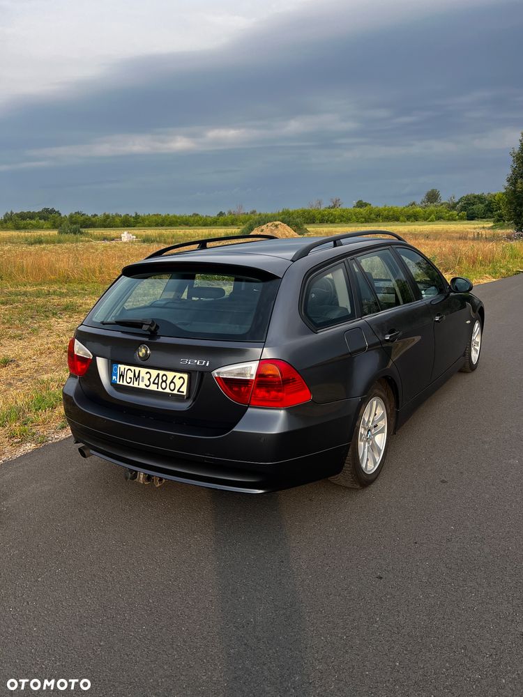 BMW Seria 3 - 4
