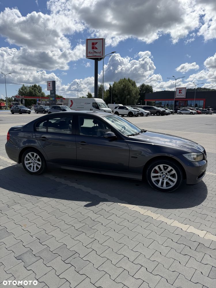 BMW Seria 3 - 14