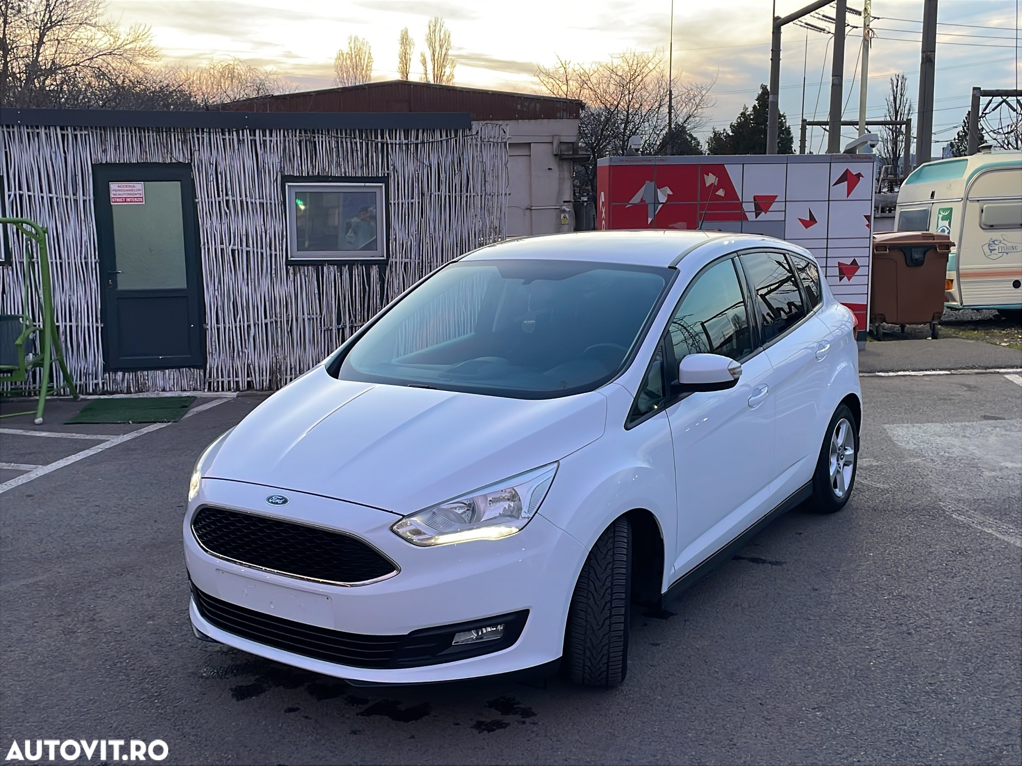 Ford C-Max 1.0 EcoBoost Start-Stopp-System Trend - 4