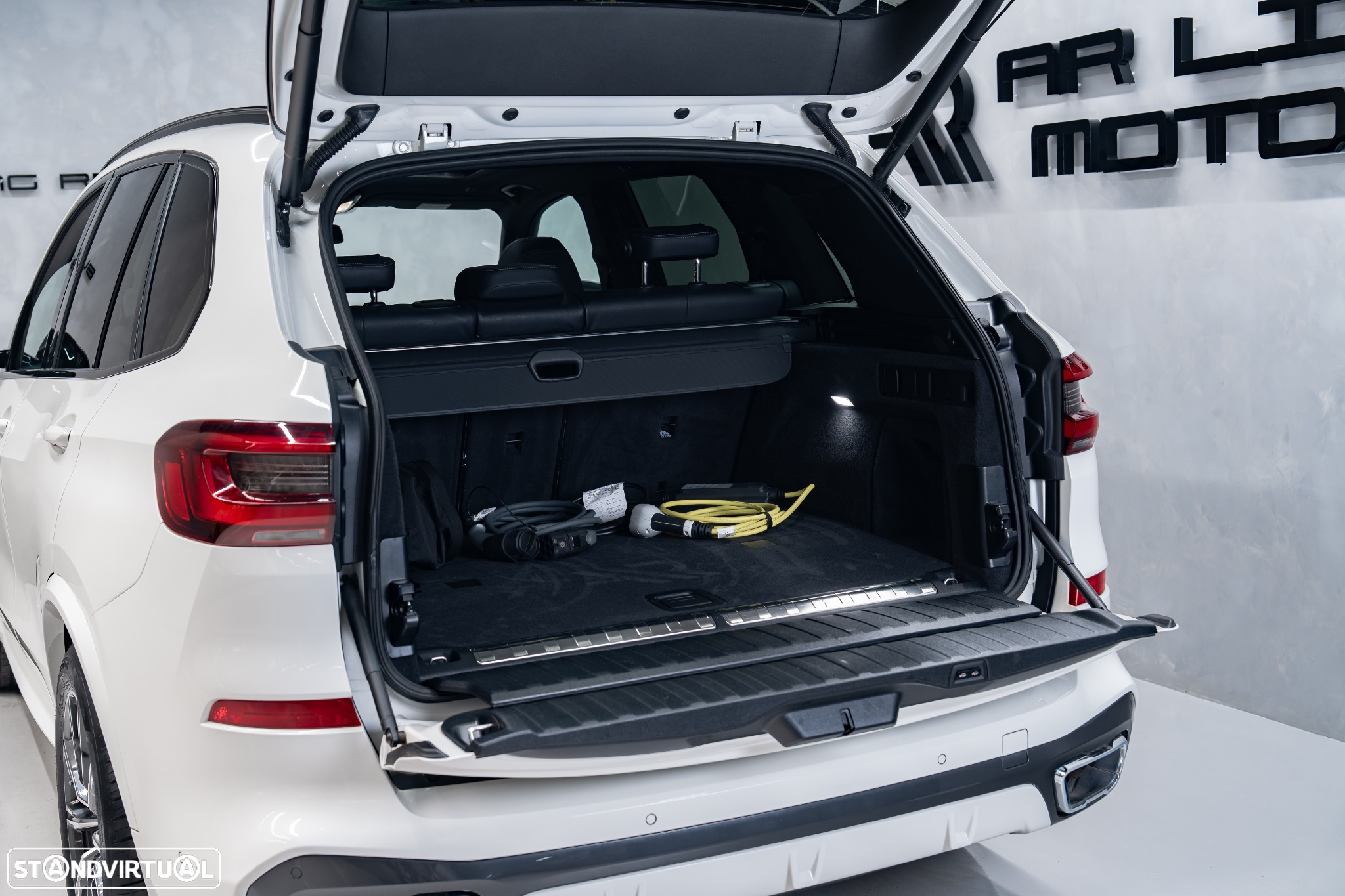 BMW X5 45 e xDrive Pack M - 10