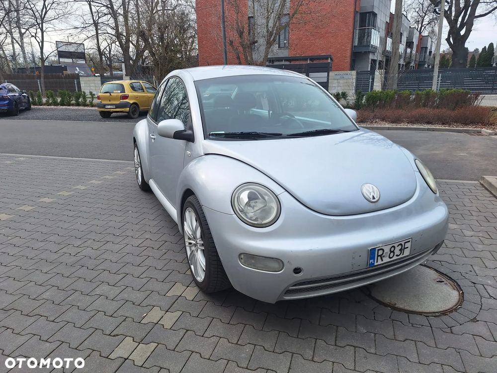 Volkswagen New Beetle 2.0 - 16