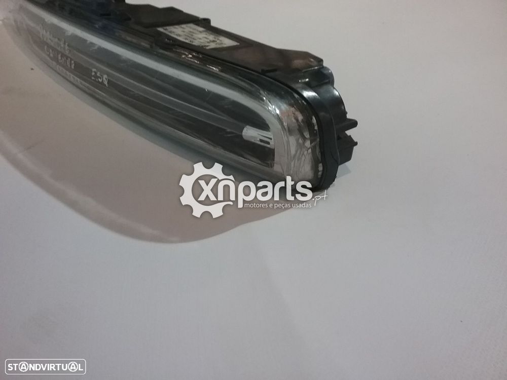 Farolim Trás Esq PORSCHE CAYENNE (958) 06.2010 - 2