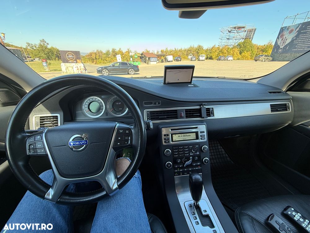 Volvo XC 70 - 20